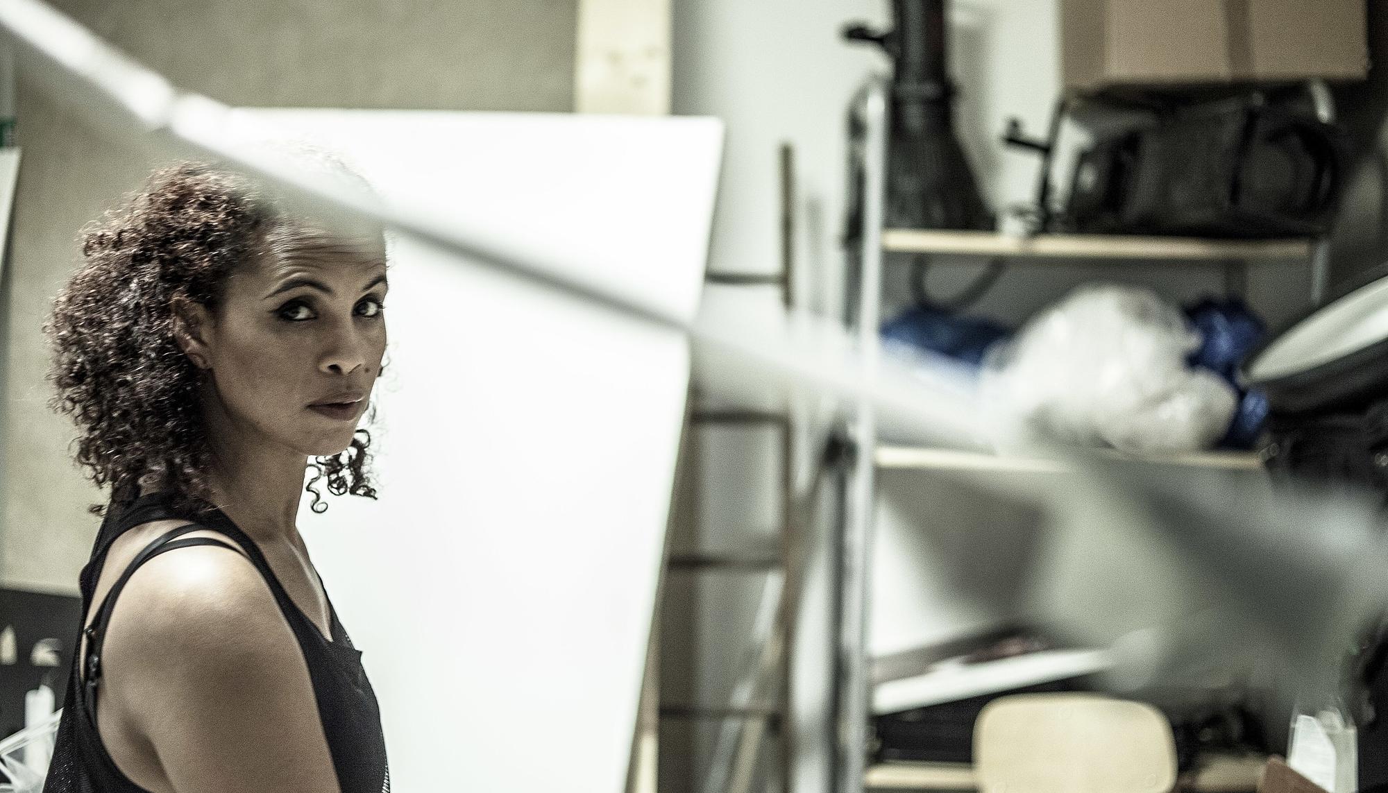 Neneh Cherry en su estudio